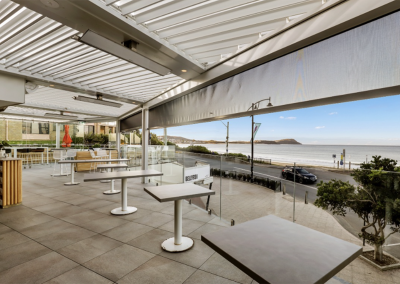 commercial outdoor blind swells restaurant terrigal